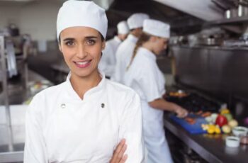 Trabajo para ayudante de cocina